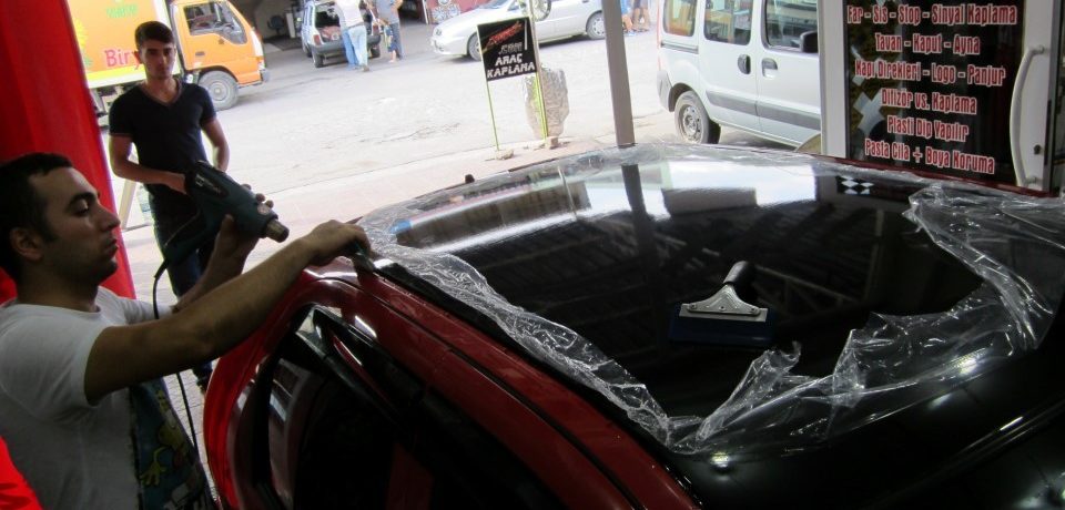 Fiat Palio Parlak siyah tavan kaplama